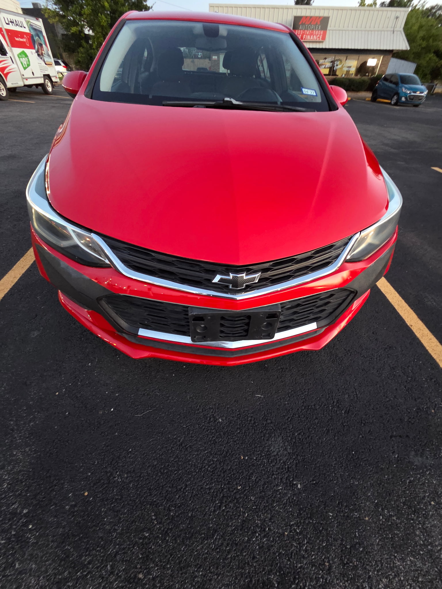 2017 Chevrolet Cruze photo 2