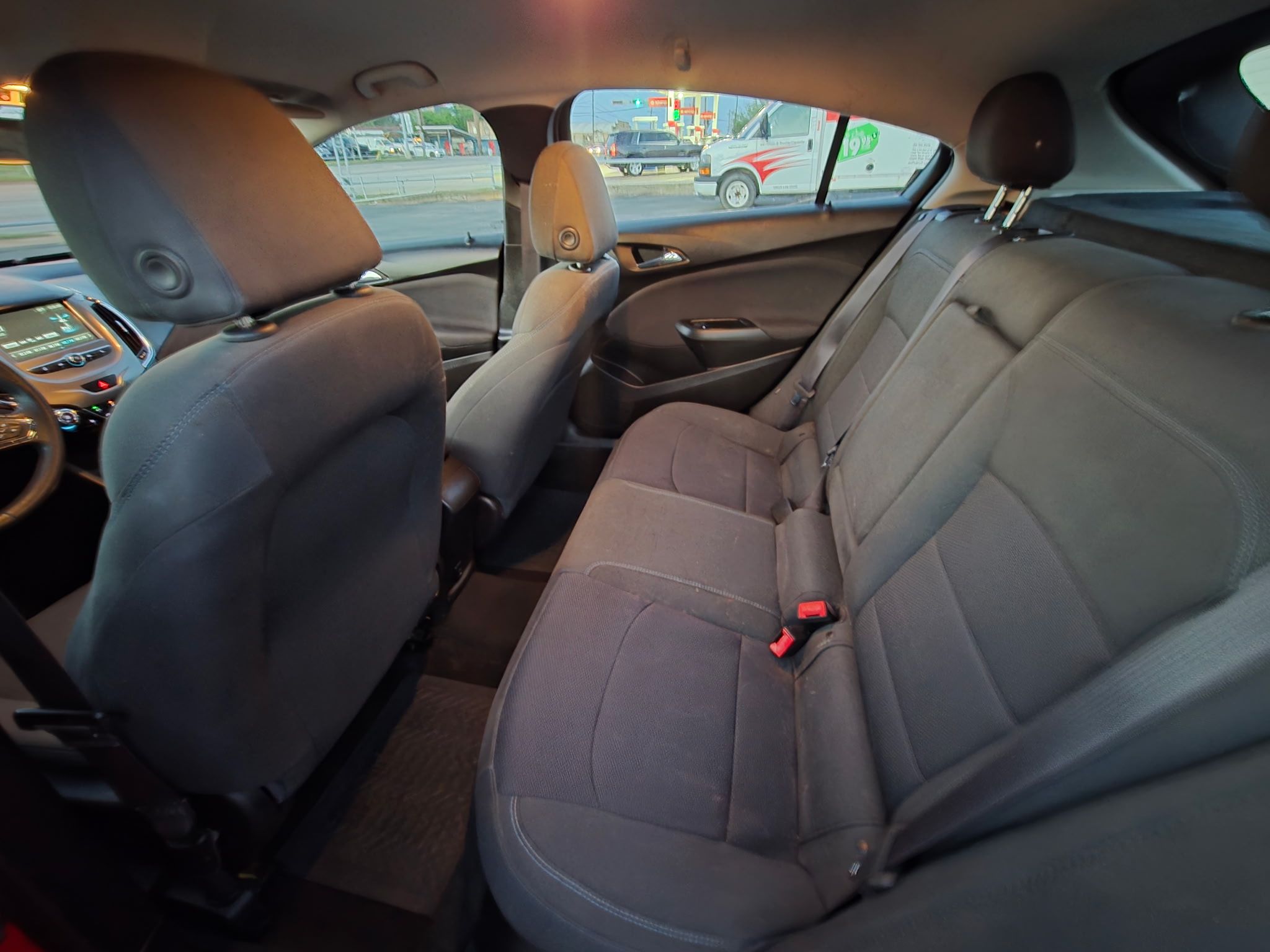 2017 Chevrolet Cruze photo 11